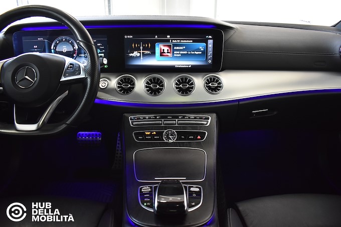 MERCEDES-BENZ E 220 d AMG-Line